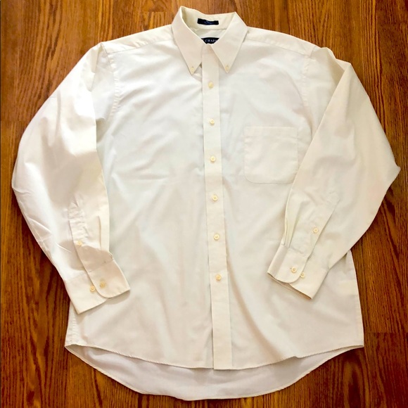 Chaps Other - Men's light tan button down Shirt size large